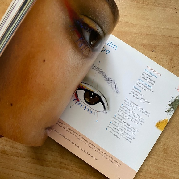 Bundle 3 makeup books by Linda Mason - Picture 4 of 10